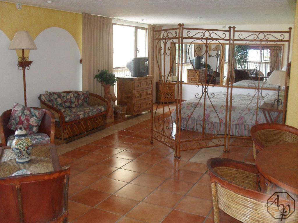 Hotel Antigua Posada Cuernavaca Zimmer foto